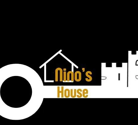 ベッド・アンド・ブレックファスト Nino's House *